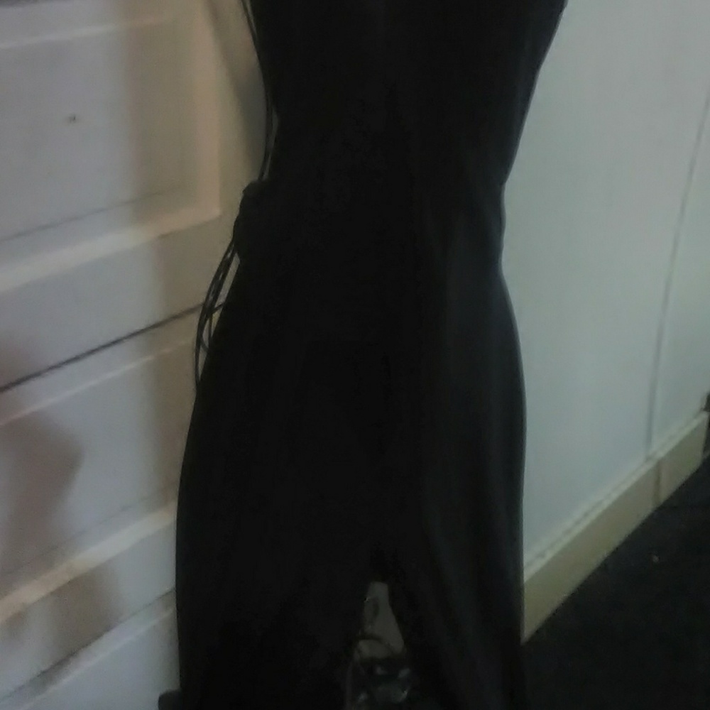 Jumper - Picture 2 of 3